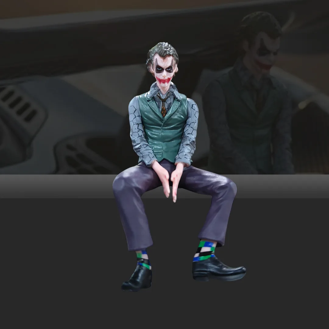 10.7cm Joker Villain Showpiece